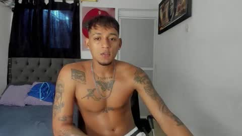 slim_master12 online show from 04/11/26, 09:30