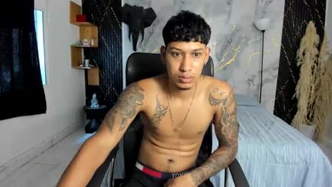 slim_master12 online show from 05/31/26, 06:04