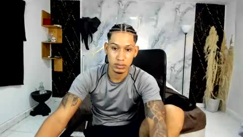 slim_master12 online show from 06/23/26, 11:58