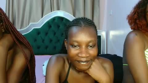 Pearly online show from 09/11/25, 06:19