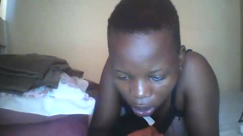 slim_petite_ebony online show from 12/24/24, 12:00