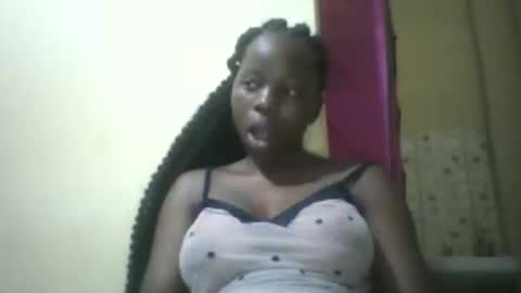 slim_petite_ebony online show from 09/30/25, 10:04