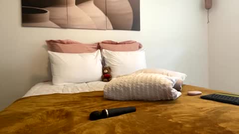 Barbie Stylebender online show from 09/22/25, 06:10