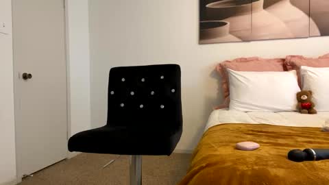 Barbie Stylebender online show from 09/28/25, 06:57