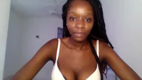 slimandthick1 online show from 02/25/26, 08:46