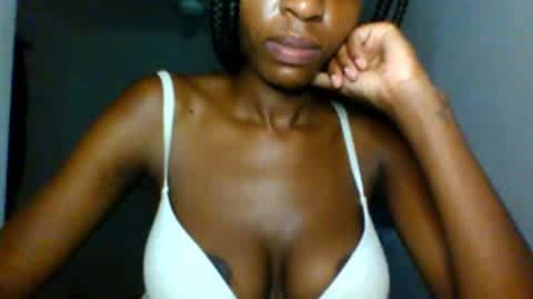 slimandthick1 online show from 04/07/26, 07:25