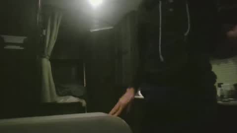 Snapshot of slimatureandhorny chatting on 12/21/25, 01:35 slimatureandhorny online show from 12/21/25, 01:35