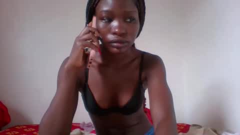 Snapshot of slimdiva chatting on 09/19/25, 08:05 slimdiva online show from 09/19/25, 08:05