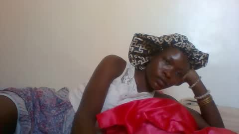 slimdiva online show from 10/17/25, 10:51