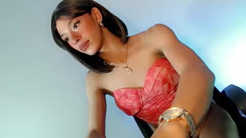 Snapshot of slimgirl_patricia chatting on 01/11/26, 07:19 Pat online show from 01/11/26, 07:19