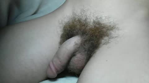 Snapshot of slimhungyvng chatting on 06/26/26, 05:06 slimhungyvng online show from 06/26/26, 05:06
