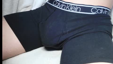Snapshot of slimhungyvng chatting on 07/29/26, 04:16 slimhungyvng online show from 07/29/26, 04:16