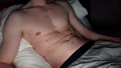 Snapshot of slimnlean chatting on 02/05/25, 03:34 slimnlean online show from 02/05/25, 03:34