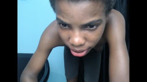 slimzyxdoll online show from 03/02/25, 07:56