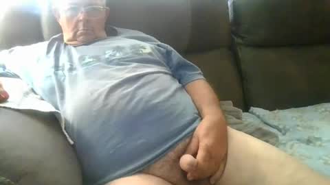 Snapshot of slippery_duck chatting on 07/18/26, 03:05 slippery_duck online show from 07/18/26, 03:05