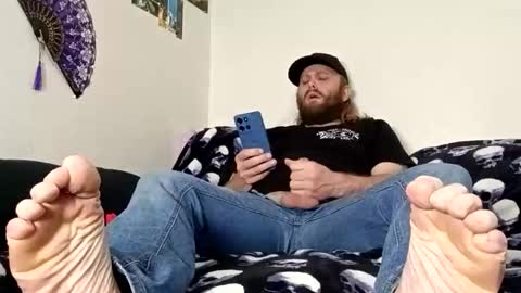 Snapshot of slobberycocklove chatting on 06/07/26, 05:49 Mr King Feet 69 online show from 06/07/26, 05:49