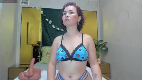 Snapshot of slut_milf4u chatting on 12/18/24, 11:56 Paola online show from 12/18/24, 11:56
