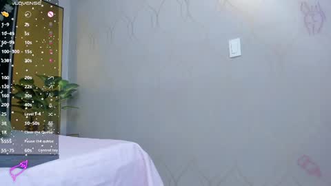 Snapshot of slut_milf4u chatting on 03/11/25, 02:07 Paola online show from 03/11/25, 02:07