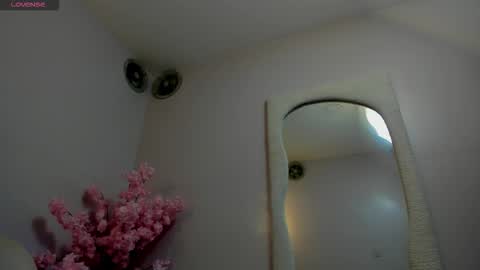 Snapshot of slut_milf4u chatting on 10/25/25, 06:57 Paola  online show from 10/25/25, 06:57