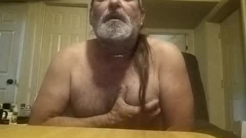 Snapshot of slutbreeze101 chatting on 06/11/26, 03:21 slutbreeze101 online show from 06/11/26, 03:21