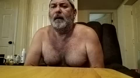Snapshot of slutbreeze101 chatting on 07/16/26, 04:24 slutbreeze101 online show from 07/16/26, 04:24