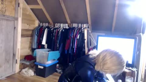 Snapshot of slutjennifertransxx chatting on 05/24/26, 03:33 slutjennifertransxx online show from 05/24/26, 03:33