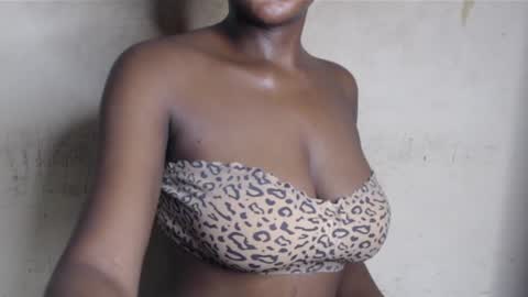 Snapshot of sluttx_choco chatting on 05/10/26, 07:30 sluttx_choco online show from 05/10/26, 07:30