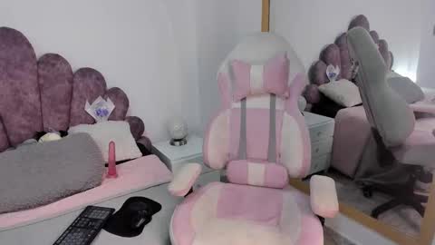 Lissa online show from 03/12/25, 02:45