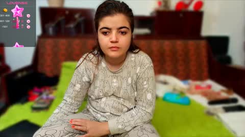 Snapshot of slutty_milf_bitch chatting on 11/09/25, 04:49 Ana online show from 11/09/25, 04:49