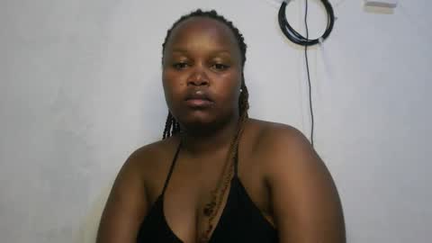 Snapshot of slutty_shan chatting on 10/22/25, 04:29 slutty_shan online show from 10/22/25, 04:29