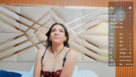 Snapshot of sluttyandmature chatting on 02/14/25, 03:58 MARCELA online show from 02/14/25, 03:58