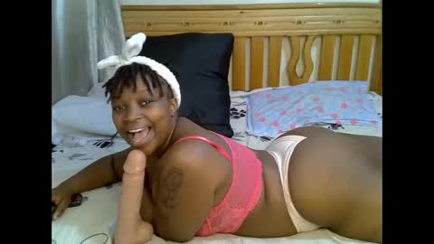 sluttydevil6 online show from 09/10/25, 08:58