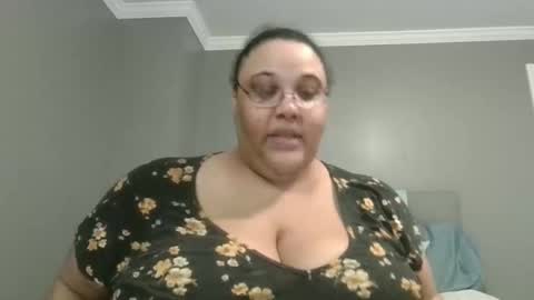 Snapshot of sluttyjess31 chatting on 03/04/26, 12:11 Jessica online show from 03/04/26, 12:11