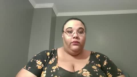 Snapshot of sluttyjess31 chatting on 03/18/26, 12:08 Jessica online show from 03/18/26, 12:08