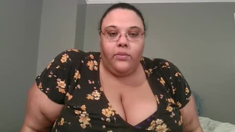 Snapshot of sluttyjess31 chatting on 03/22/26, 02:09 Jessica online show from 03/22/26, 02:09