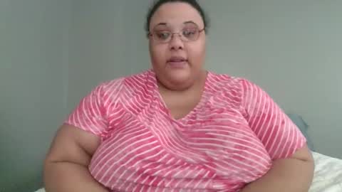 Snapshot of sluttyjess31 chatting on 03/27/26, 07:02 Jessica online show from 03/27/26, 07:02