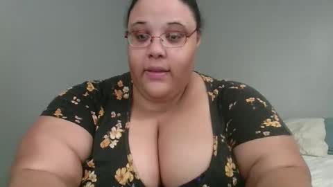 Snapshot of sluttyjess31 chatting on 04/05/26, 02:36 Jessica online show from 04/05/26, 02:36