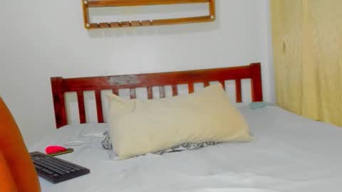 Sexyslutt online show from 09/16/25, 08:04