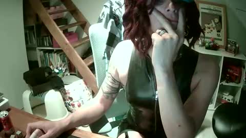 sluttytoy83 online show from 03/30/26, 06:42