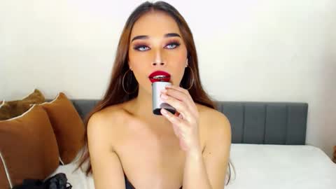 Snapshot of sluttywhore_angel chatting on 12/03/25, 06:17 JANE AND MARY online show from 12/03/25, 06:17