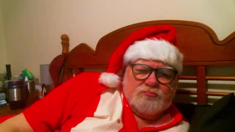 Sly online show from 12/24/24, 07:49
