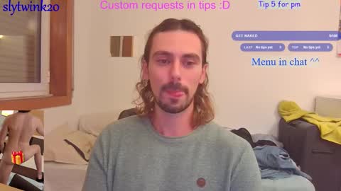 slytwink20 online show from 09/23/25, 08:45