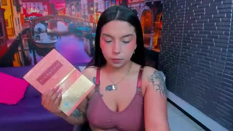 Snapshot of small__naughty chatting on 02/20/26, 02:06 Mariana Torres online show from 02/20/26, 02:06