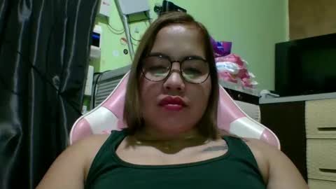 Lovewella online show from 04/28/26, 11:04