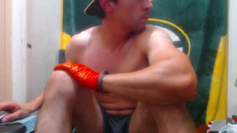 small wood21 online show from 10/03/25, 07:05