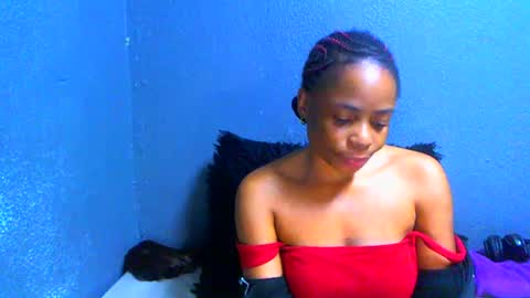 smallboobsxx online show from 07/28/26, 11:17