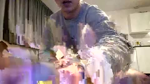 Snapshot of smalldickbigdreams23 chatting on 01/21/25, 09:46 smalldickbigdreams23 online show from 01/21/25, 09:46