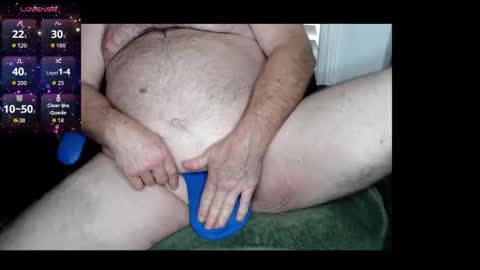 Snapshot of smalldickchub123 chatting on 04/21/26, 05:06 smalldickchub123 online show from 04/21/26, 05:06