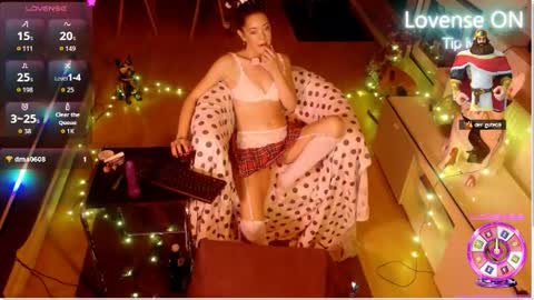 Snapshot of smallestgirlinchat chatting on 10/02/25, 06:59 smallestgirlinchat online show from 10/02/25, 06:59