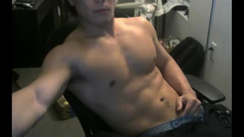 Snapshot of smallfox69 chatting on 09/28/25, 08:52 smallfox online show from 09/28/25, 08:52